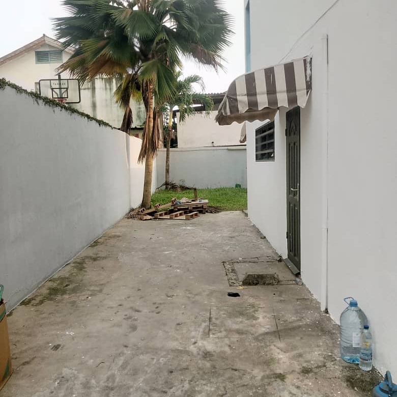 🏡🔥 VILLA TRIPLEX 6 PIÈCES À VENDRE À COCODY DJOROBITÉ — — vue 4