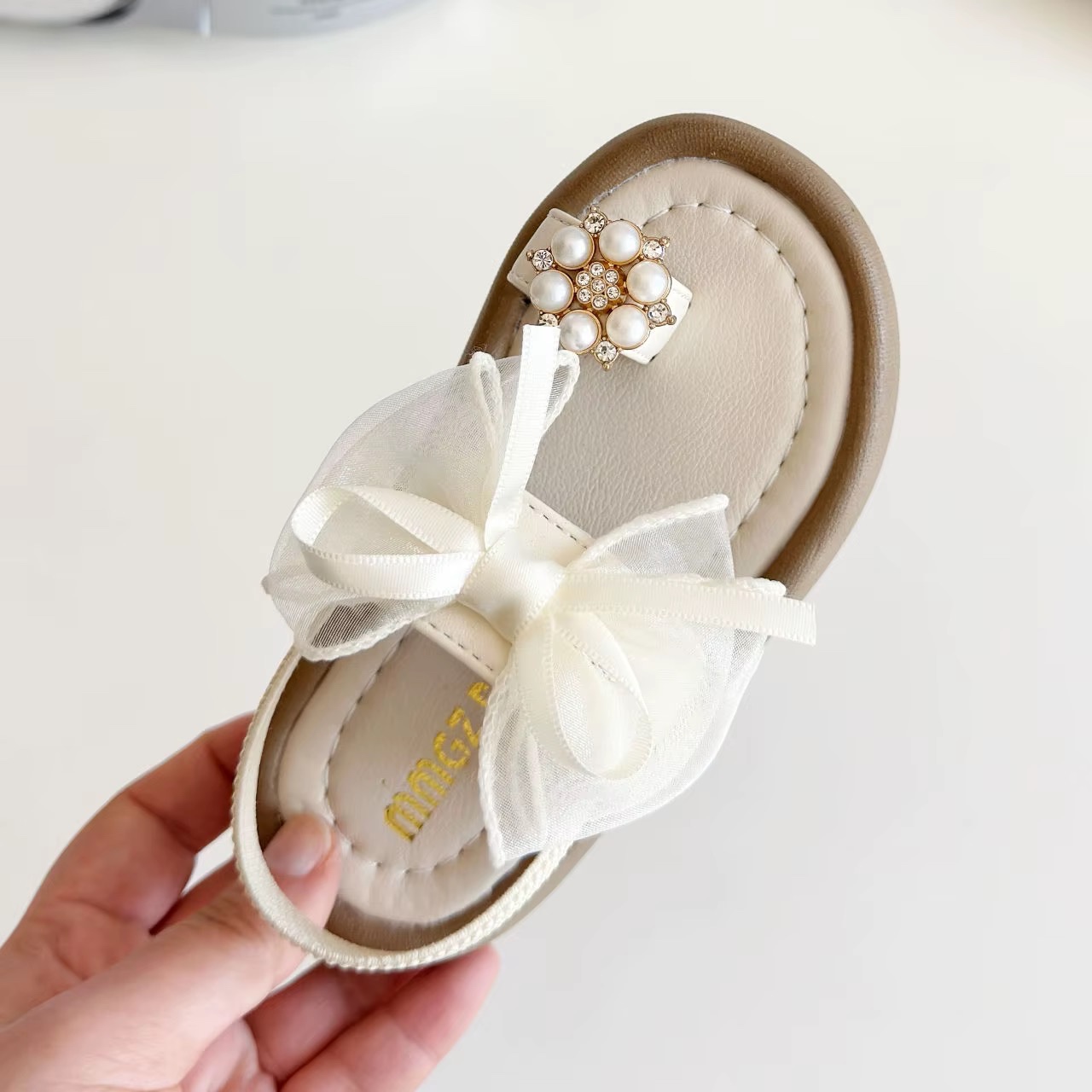 Nouvelles sandales d'été pour filles, style princesse, avec anneau d'orteil, respirantes, plates, décontractées, pour la plage — vue 4
