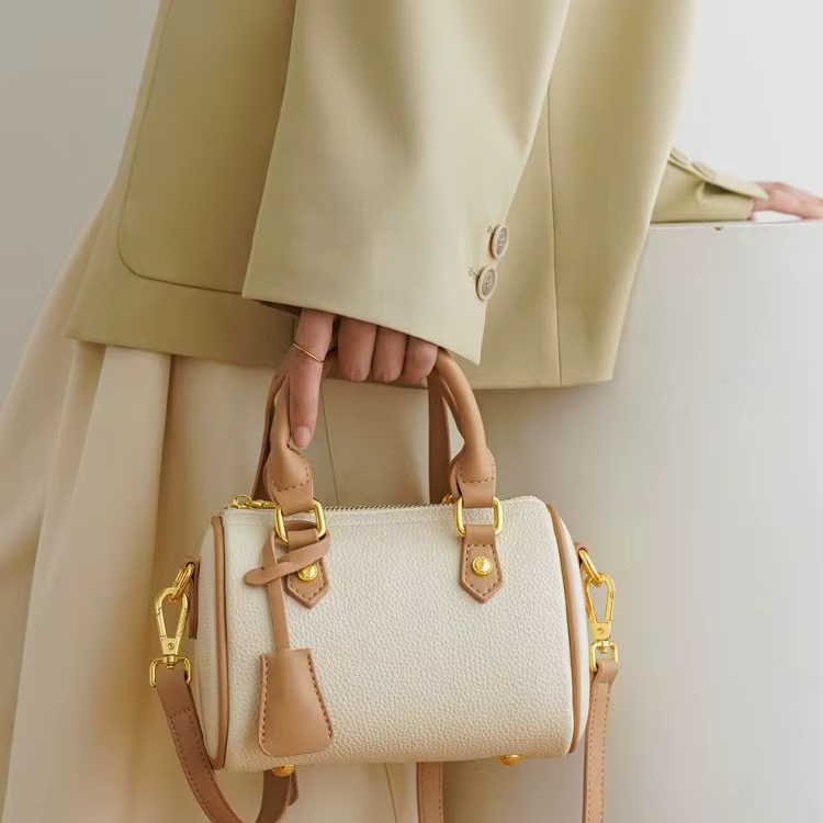 Sac Boston Niche Design pour Femme 2026 Nouveau Sac Coussin à Couleurs Contrastées Polyvalent Décontracté Portable Sac à Bandoulière et Sac Croisé — vue 4