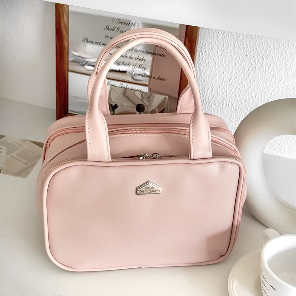 Sac de maquillage suspendu de couleur unie, en cuir PU imperméable, grand format, multi-couches, pour le voyage, organiseur de rangement pour cosmétiques et articles de toilette — vue 2