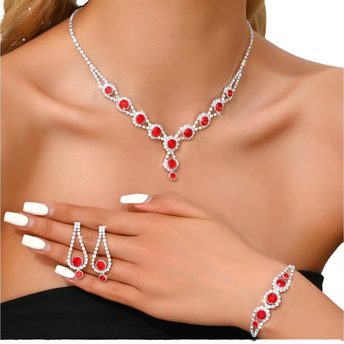 Élégante Parure Nuptiale Collier Boucles d'Oreilles Bracelet Plaqué Or Cuivre Chaîne Griffes Tendance Vente en Gros Accessoires pour Femmes pour Cadeaux — vue 4