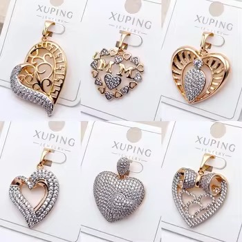 Collection de pendentifs en forme de cœur en zircone cubique plaqué or 18 carats XUPING, breloques en forme de cœur assorties en gros pour colliers pour femmes 276 — vue 3