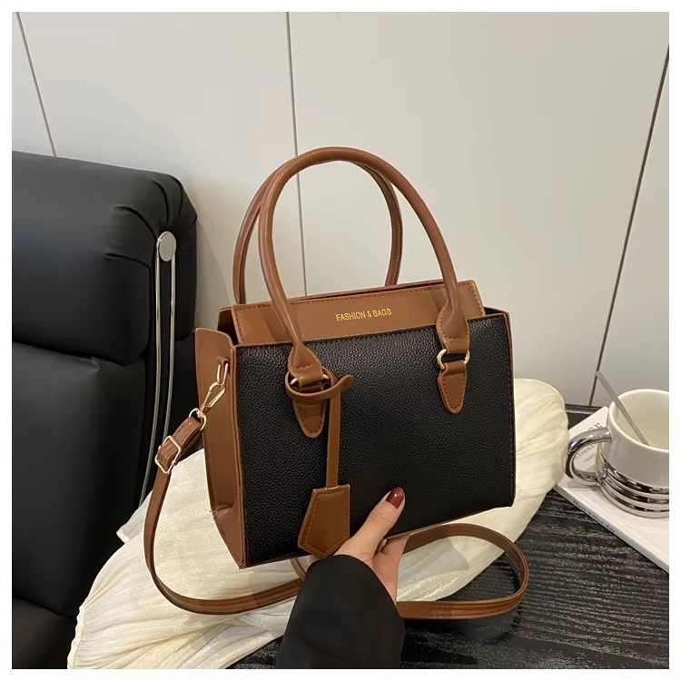 Sac à main carré petit et simple à bandoulière tendance pour femmes en couleur unie 2026 — vue 3